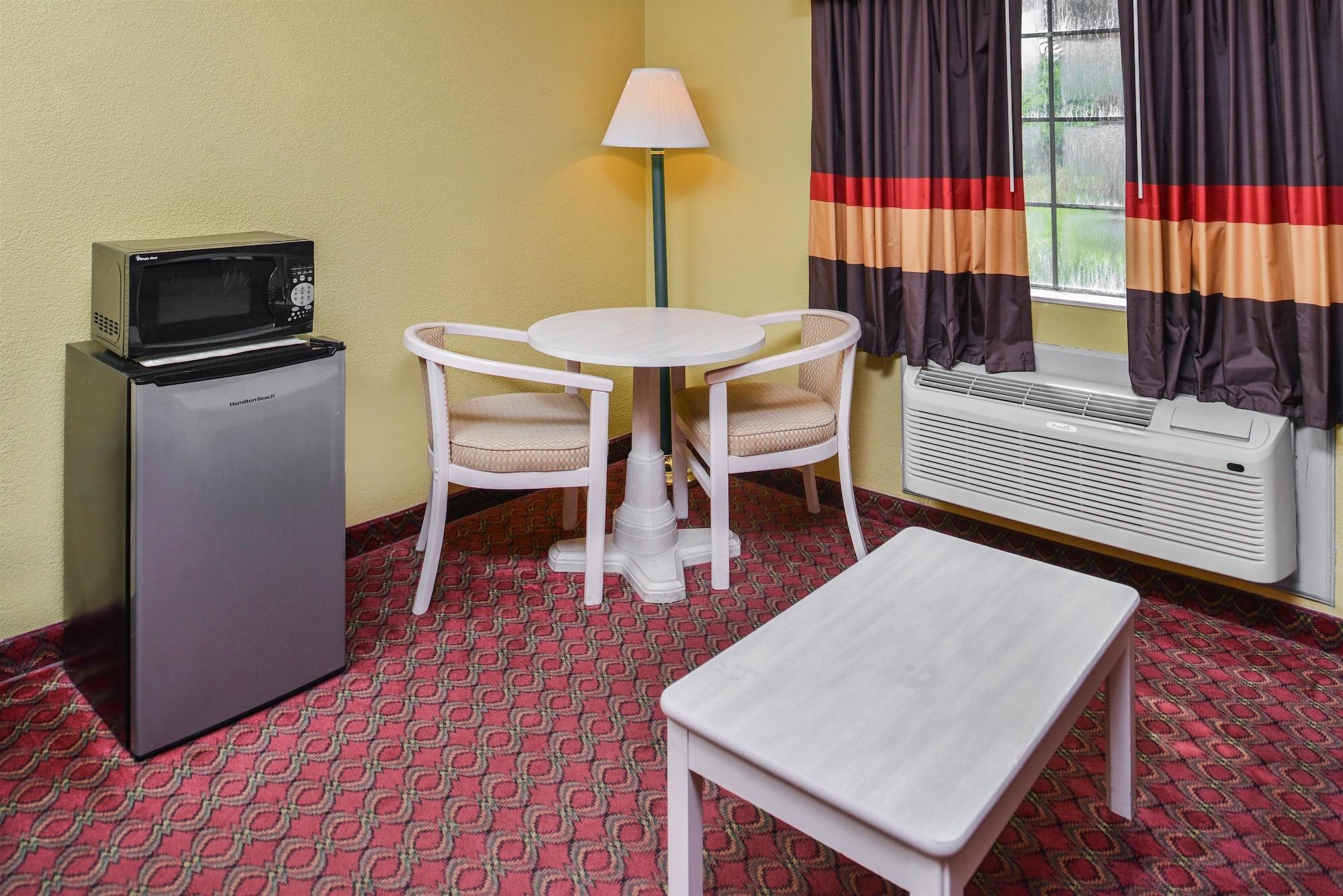 Hotel Americas Value And Fm 1960