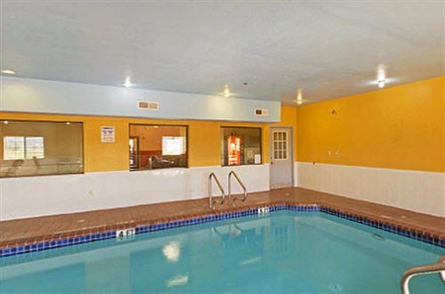 Americas Value Inn&suites Houston Fm 1960