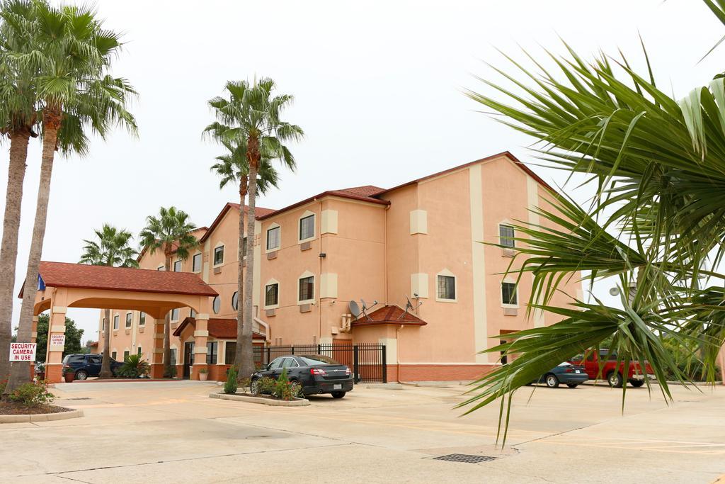 Hotel Americas Value And Fm 1960