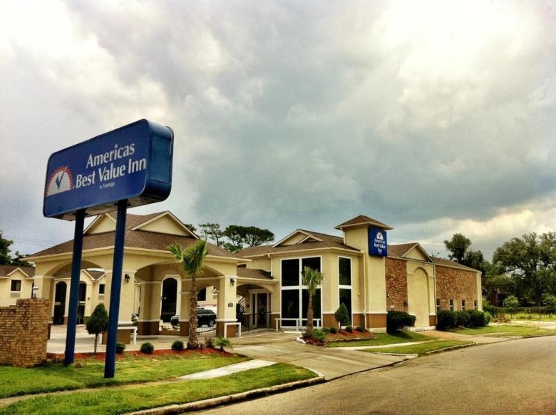 Americas Value And Fm 1960 2* Westfield